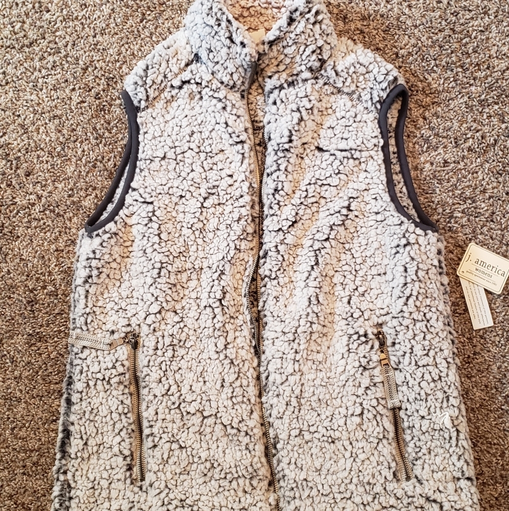 Sherpa Vest